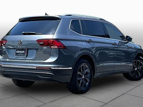 Used 2023 Volkswagen Tiguan SE FWD image 13