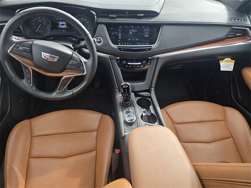 Used 2023 Cadillac XT5 Premium Luxury w/ Technology Package image 16