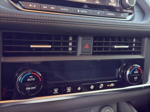 New 2026 Nissan Rogue SV image 25