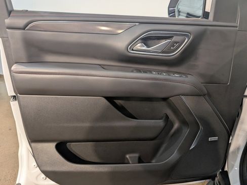 Used 2022 Chevrolet Tahoe RST w/ Luxury Package image 11