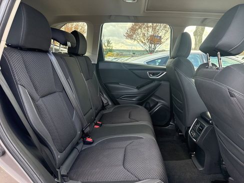 Certified 2022 Subaru Forester Premium image 28