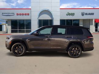 New 2025 Jeep Grand Cherokee L Limited w/ Trailer Tow Package video 3