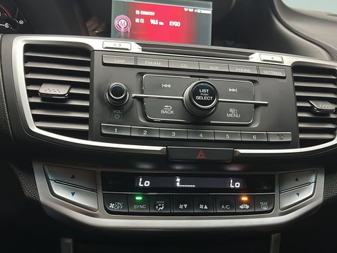 Used 2014 Honda Accord Sport image 30