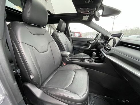 Used 2022 Jeep Compass High Altitude image 30