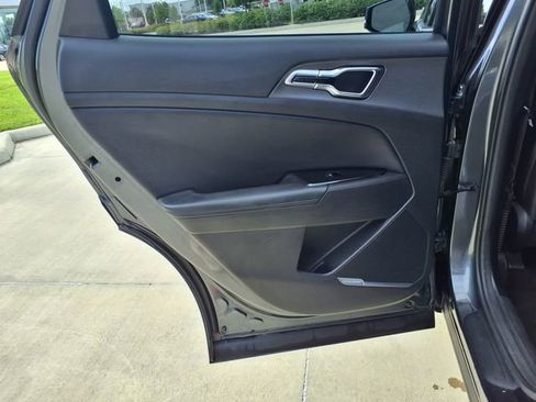 Used 2023 Kia Sportage SX FWD image 17
