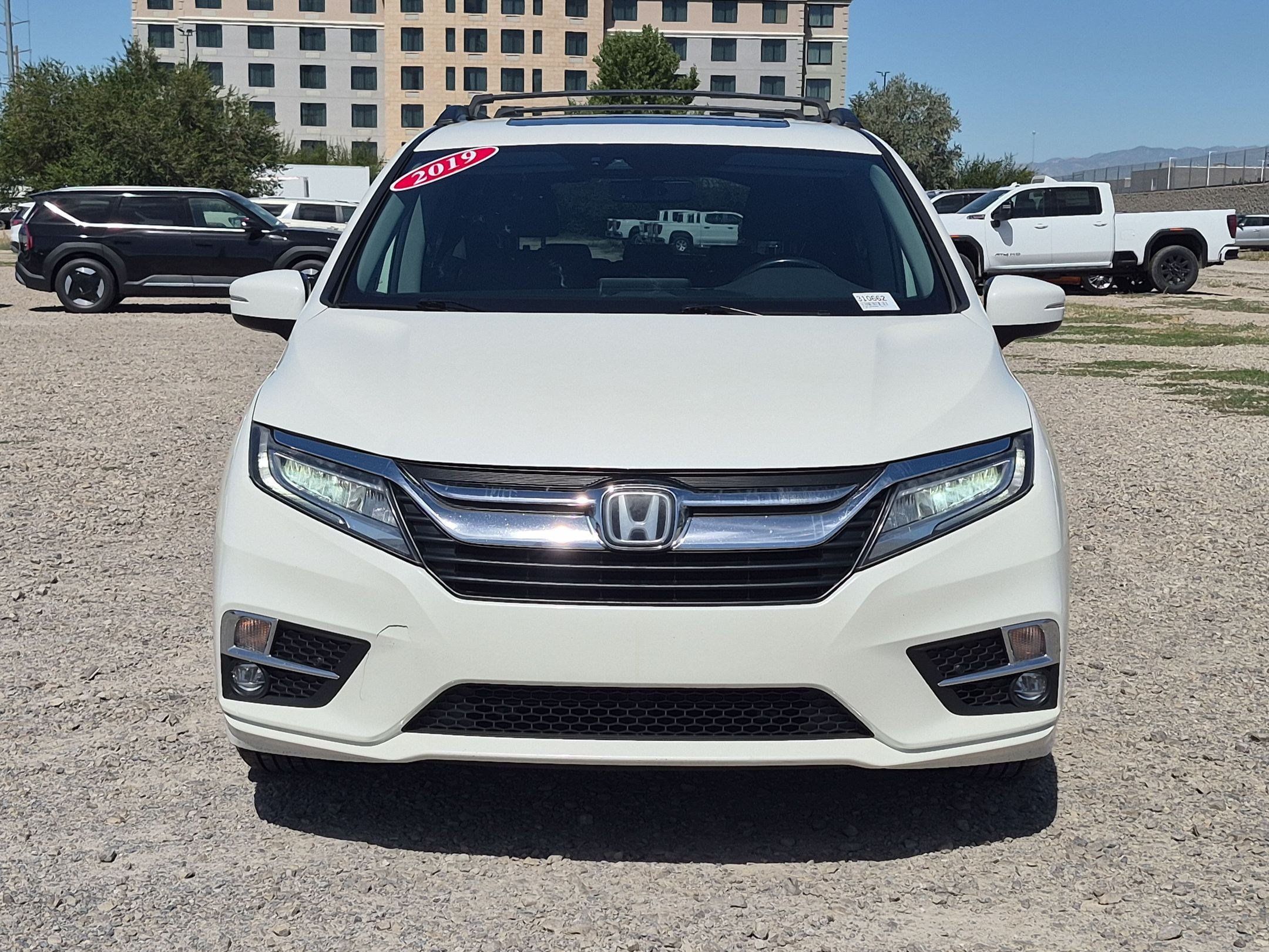 Used 2019 Honda Odyssey Elite image 8