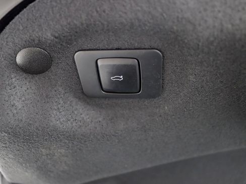 Used 2020 Lincoln MKZ Reserve w/ Monochromatic Package image 36