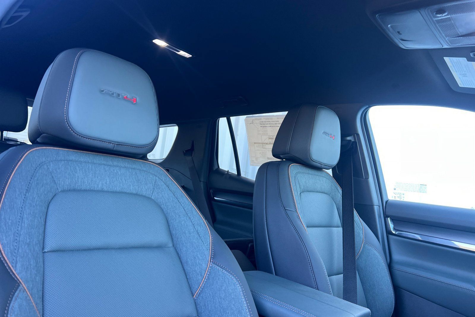 New 2027 GMC Terrain AT4 w/ Technology Package II AWD/4WD image 14