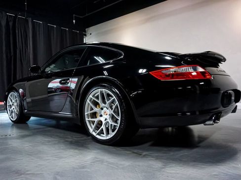 Used 2005 Porsche 911 Carrera S RWD image 47