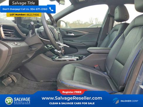 Used 2024 Buick Envista Sport Touring w/ Convenience I Package FWD image 9