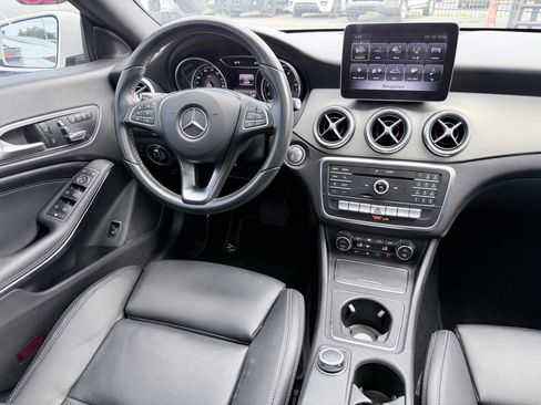 Used 2018 Mercedes-Benz CLA 250 image 16