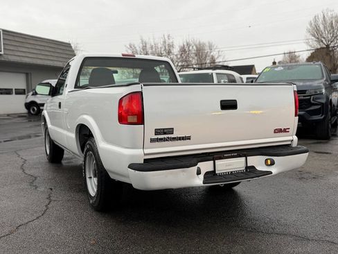 Used 2003 GMC Sonoma SL w/ Convenience Package image 8