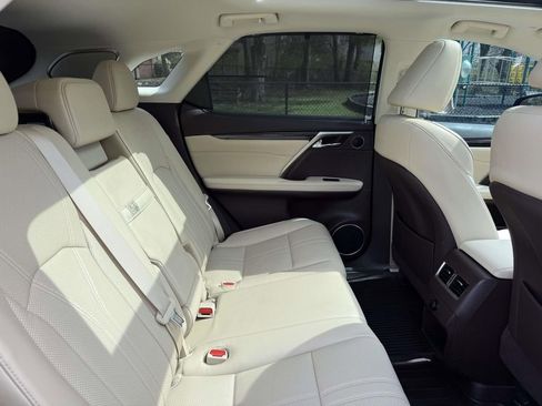 Used 2017 Lexus RX 350 AWD w/ Luxury Package image 16