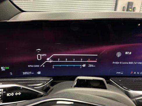 Certified 2025 Cadillac Escalade ESV Sport AWD/4WD image 47