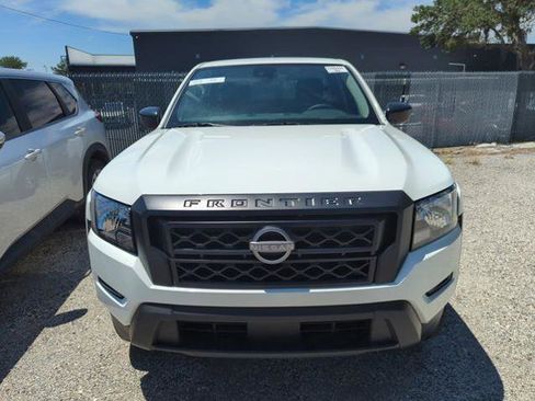 Certified 2024 Nissan Frontier S RWD image 5
