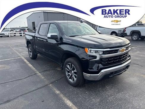 Used 2024 Chevrolet Silverado 1500 LT AWD/4WD image 1