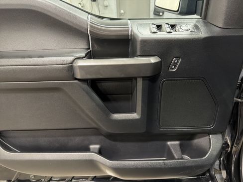 Used 2018 Ford F150 XLT w/ Equipment Group 302A Luxury image 13