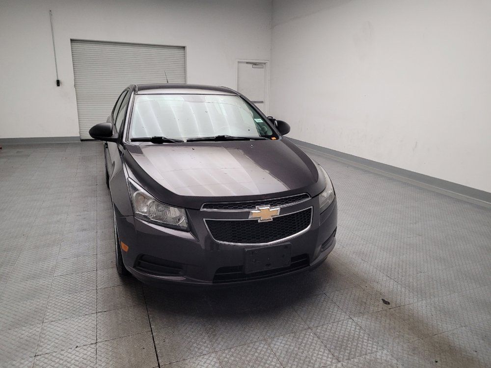 Used 2014 Chevrolet Cruze LS FWD image 14