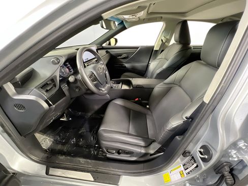Used 2023 Lexus ES 350 w/ Premium Package image 21