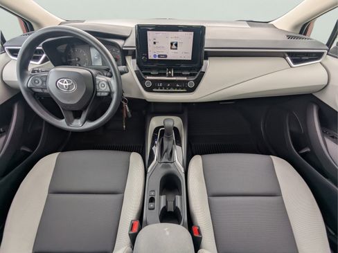 Used 2024 Toyota Corolla LE FWD image 12