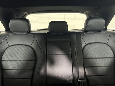 Used 2020 Mercedes-Benz GLC 300 4MATIC image 14