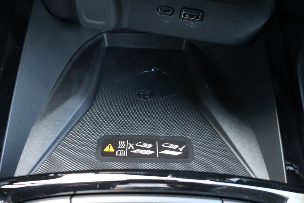 New 2026 Chevrolet Trax ACTIV w/ Sunroof Package FWD image 15