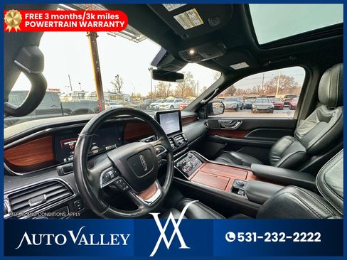 Used 2018 Lincoln Navigator Reserve w/ Technology Package image 15