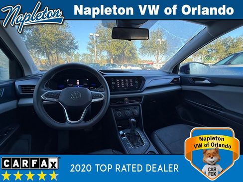 Used 2022 Volkswagen Taos SE image 19