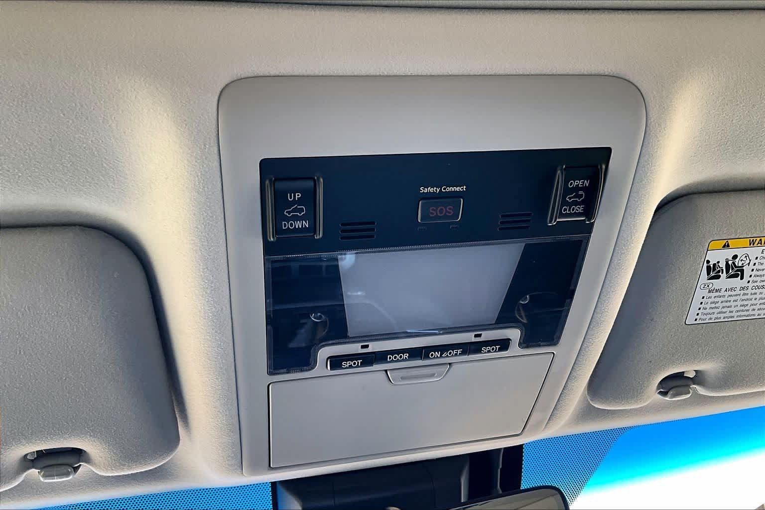 Used 2019 Toyota Land Cruiser AWD/4WD image 30