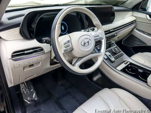 Used 2023 Hyundai Palisade Calligraphy AWD/4WD image 12