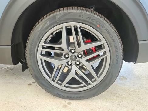 New 2026 Ford Explorer ST w/ Sun And Sound Package image 9