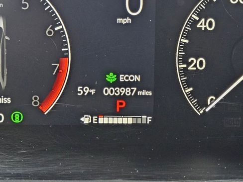 Used 2025 Honda HR-V LX image 23