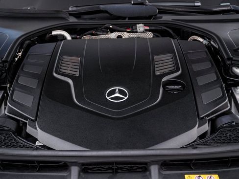 Used 2024 Mercedes-Benz S 580 4MATIC Sedan image 34