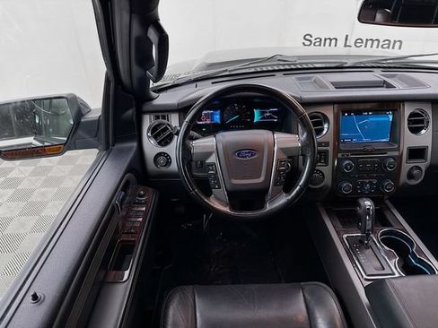 Used 2017 Ford Expedition Platinum AWD/4WD image 25