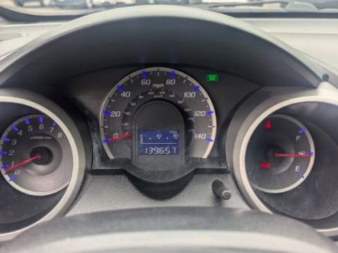 Used 2009 Honda Fit Sport image 27