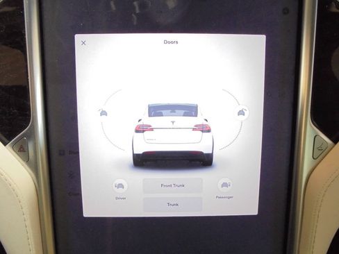 Used 2018 Tesla Model X P100D AWD/4WD image 22