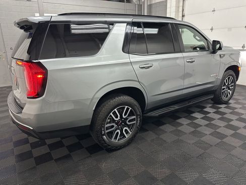 Used 2024 GMC Yukon AT4 w/ Technology Package image 11