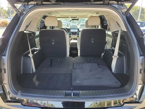 Used 2022 Kia Sorento SX image 9
