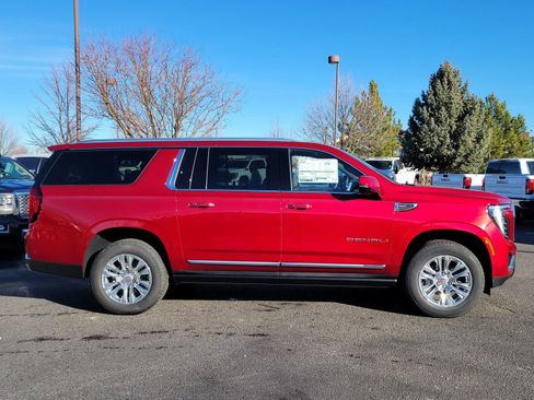 New 2026 GMC Yukon XL Denali w/ Sun & Power Step Package image 2