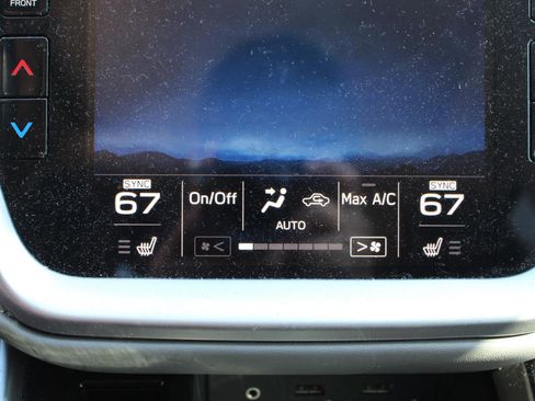 Used 2020 Subaru Outback Limited w/ Popular Package #2 image 23