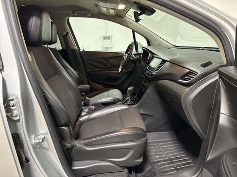 Used 2019 Buick Encore Preferred FWD image 21