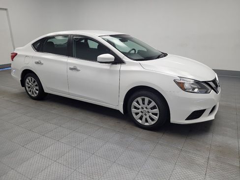 Used 2017 Nissan Sentra S image 11