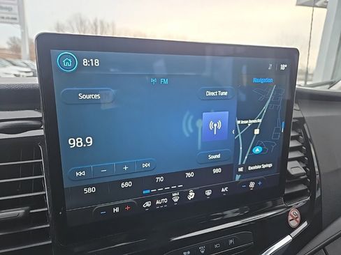 Used 2023 Ford Transit 350 XLT image 52