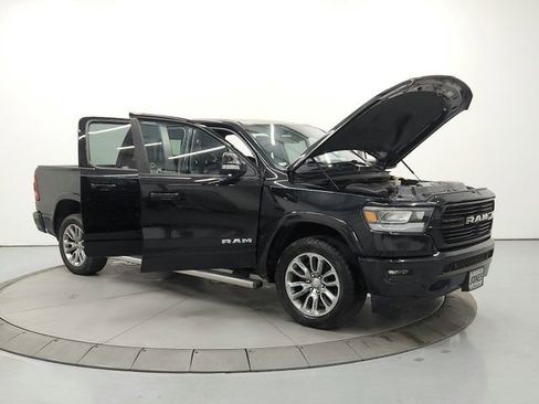 Used 2021 RAM 1500 Laramie AWD/4WD image 9