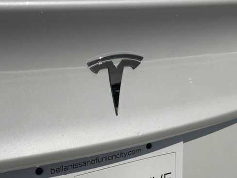 Used 2023 Tesla Model 3 Standard Range RWD image 31