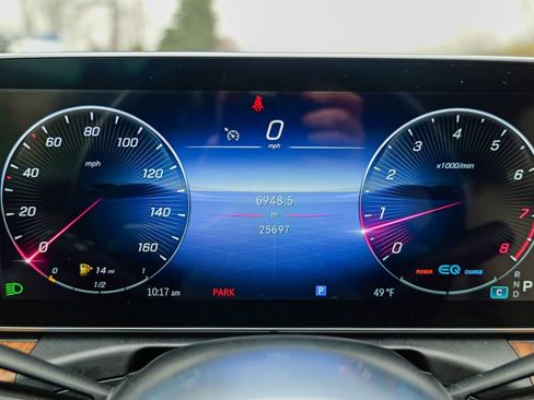 Used 2022 Mercedes-Benz C 300 4MATIC Sedan w/ Pinnacle Trim Package image 46