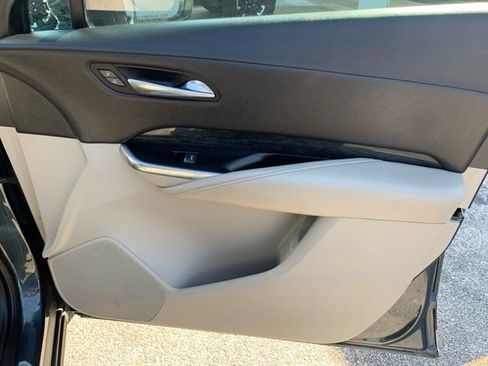 Used 2019 Cadillac XT4 Premium Luxury w/ Driver Assist Package FWD image 28