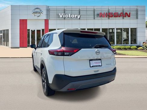 Used 2023 Nissan Rogue SV AWD/4WD image 5
