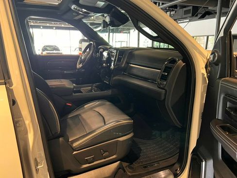 Used 2022 RAM 3500 Limited AWD/4WD image 29