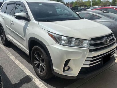 Used 2017 Toyota Highlander Plus w/ Protection Package #3